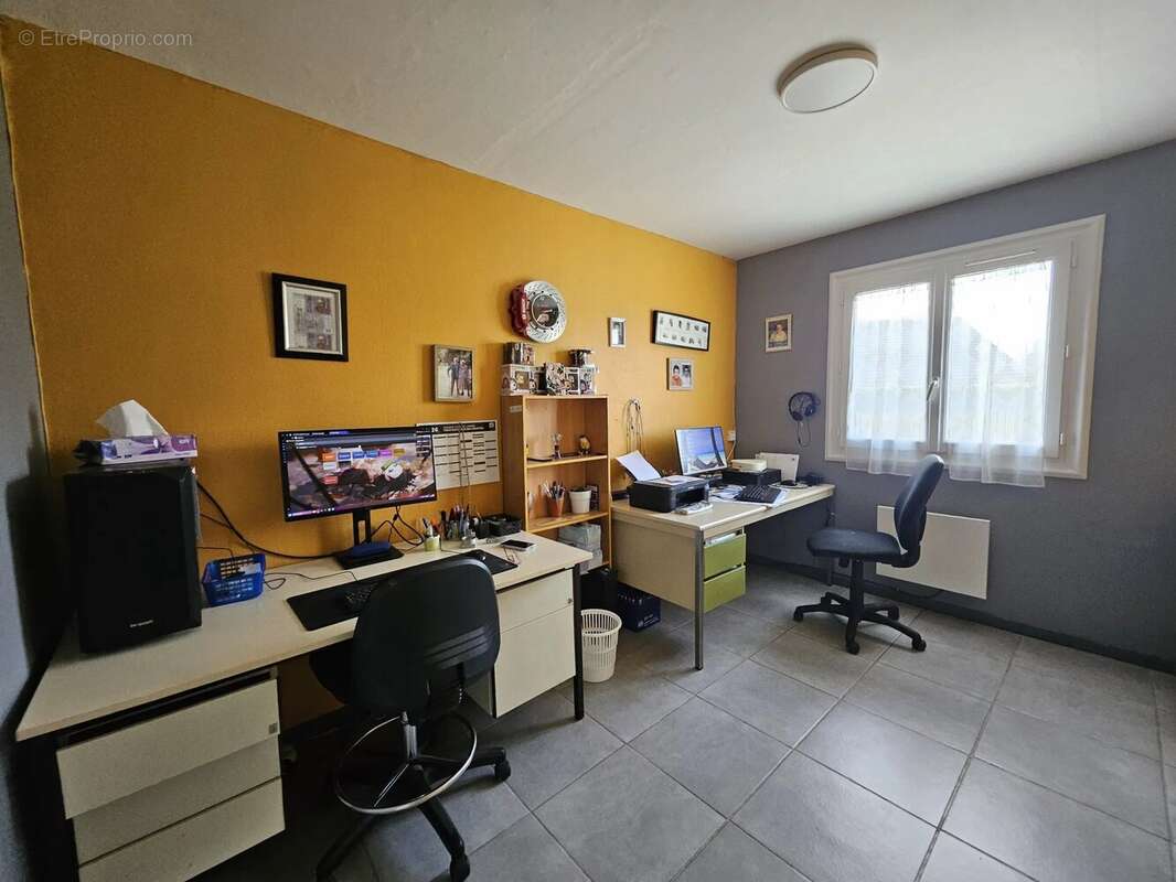 Maison à VAL-DE-REUIL