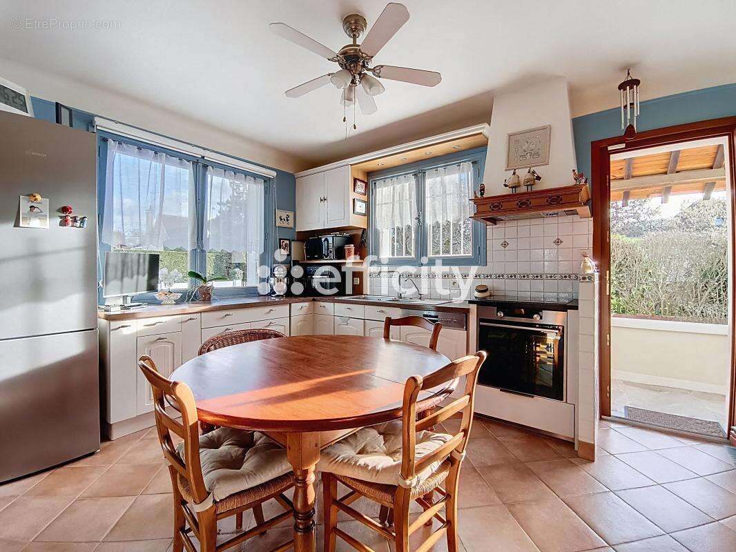 Maison à SAINT-GRATIEN