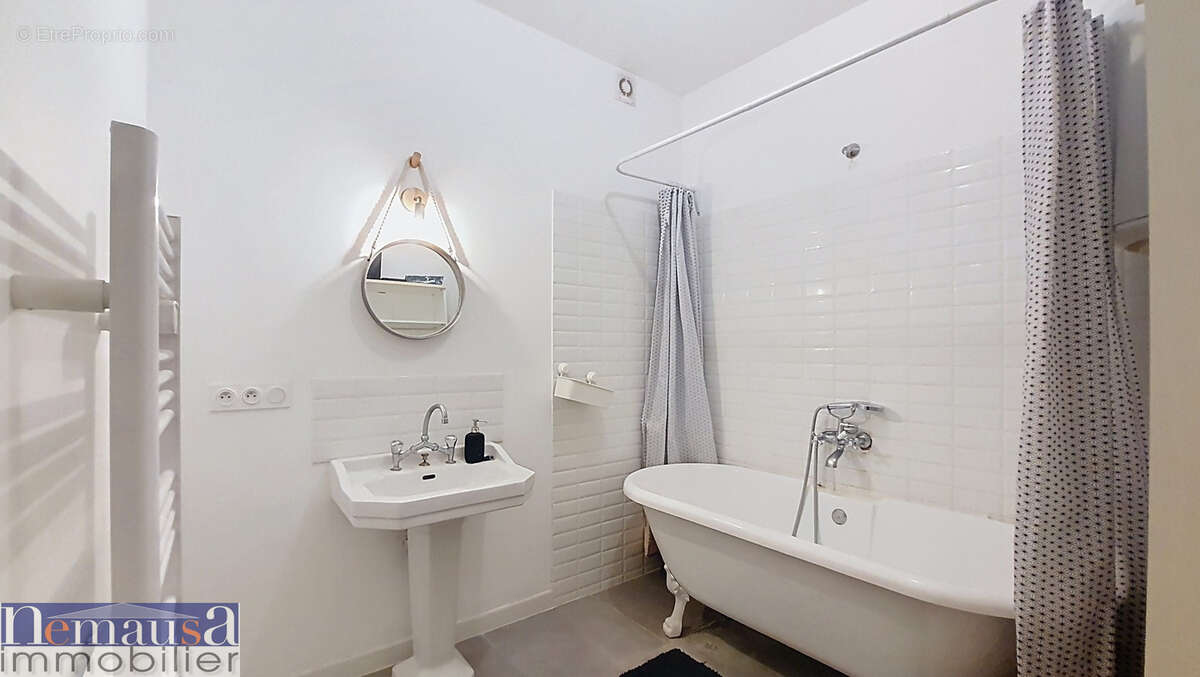 Appartement à NIMES