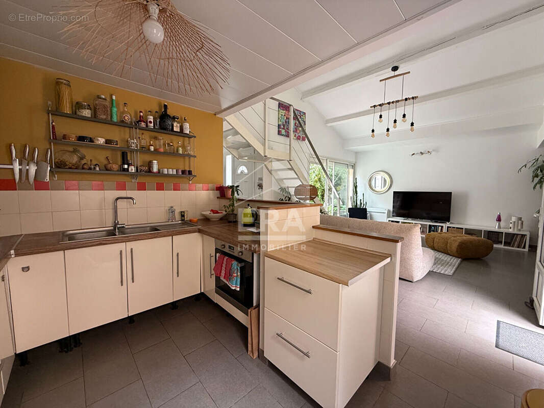 Maison 100m² à aubagne - photo 3