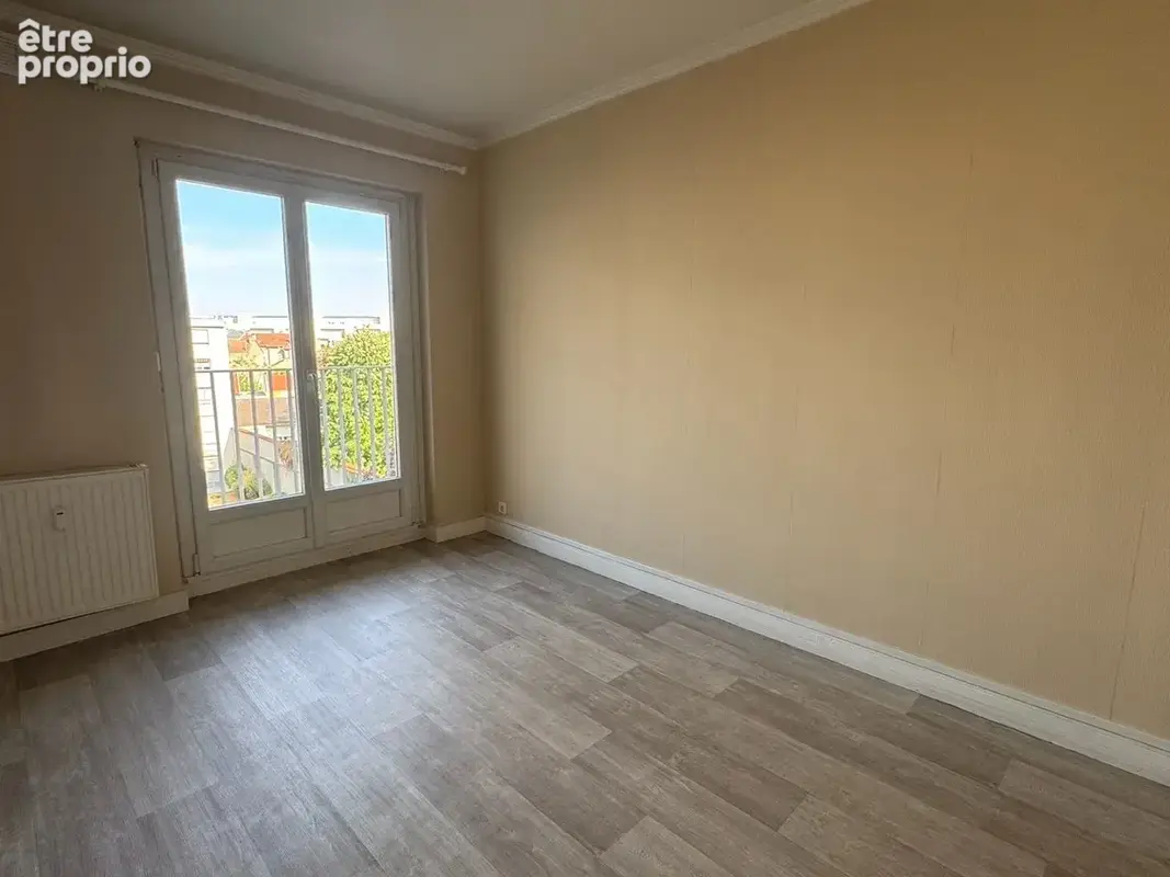 Appartement 3 pièces 72 m² à vendre à Reims (51100) - photo 3