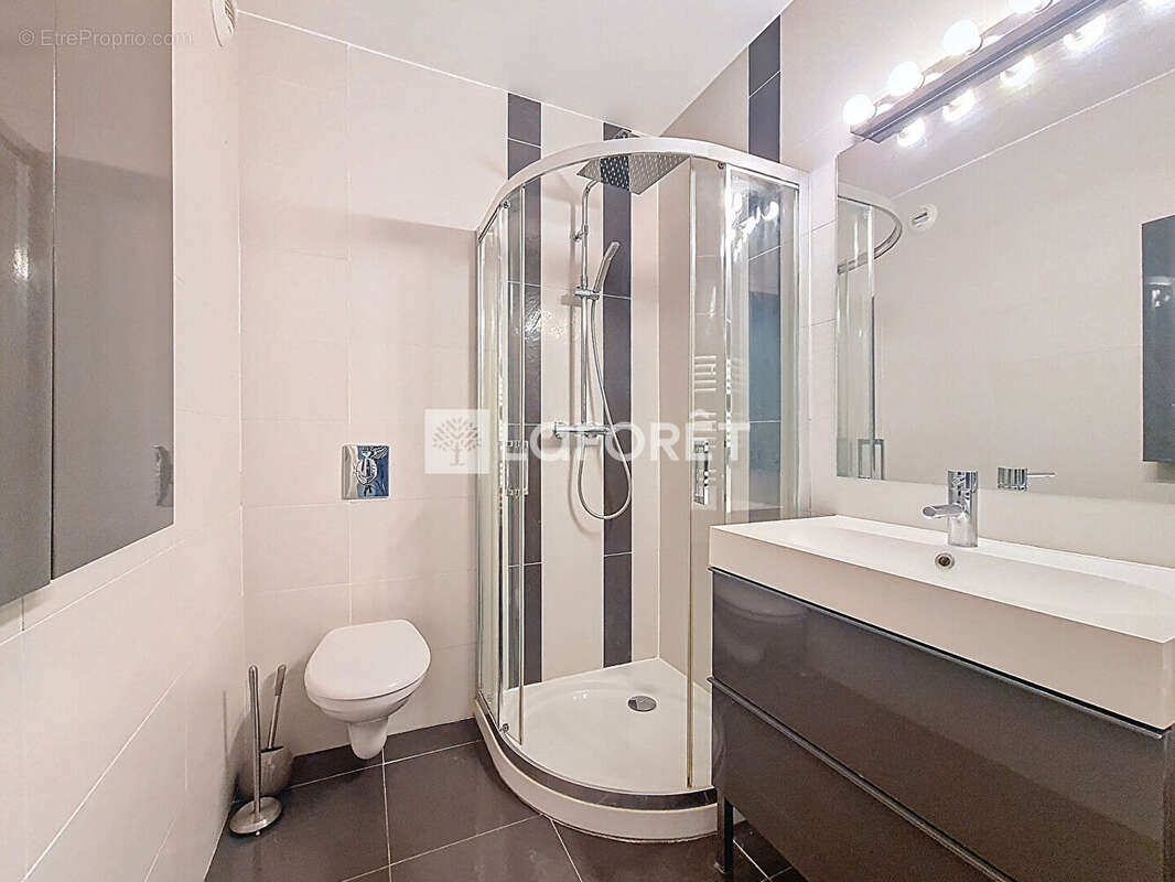 Appartement Caluire Et Cuire 6 pièce(s) 123 m2 - photo 8