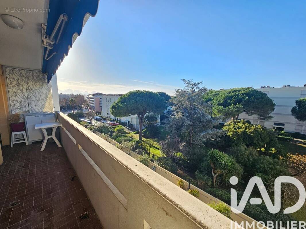 Photo 1 - Appartement à FREJUS