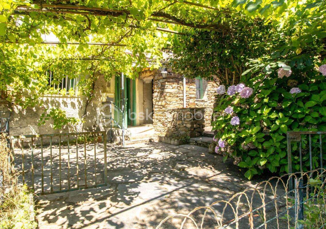 Maison à SAUMANE
