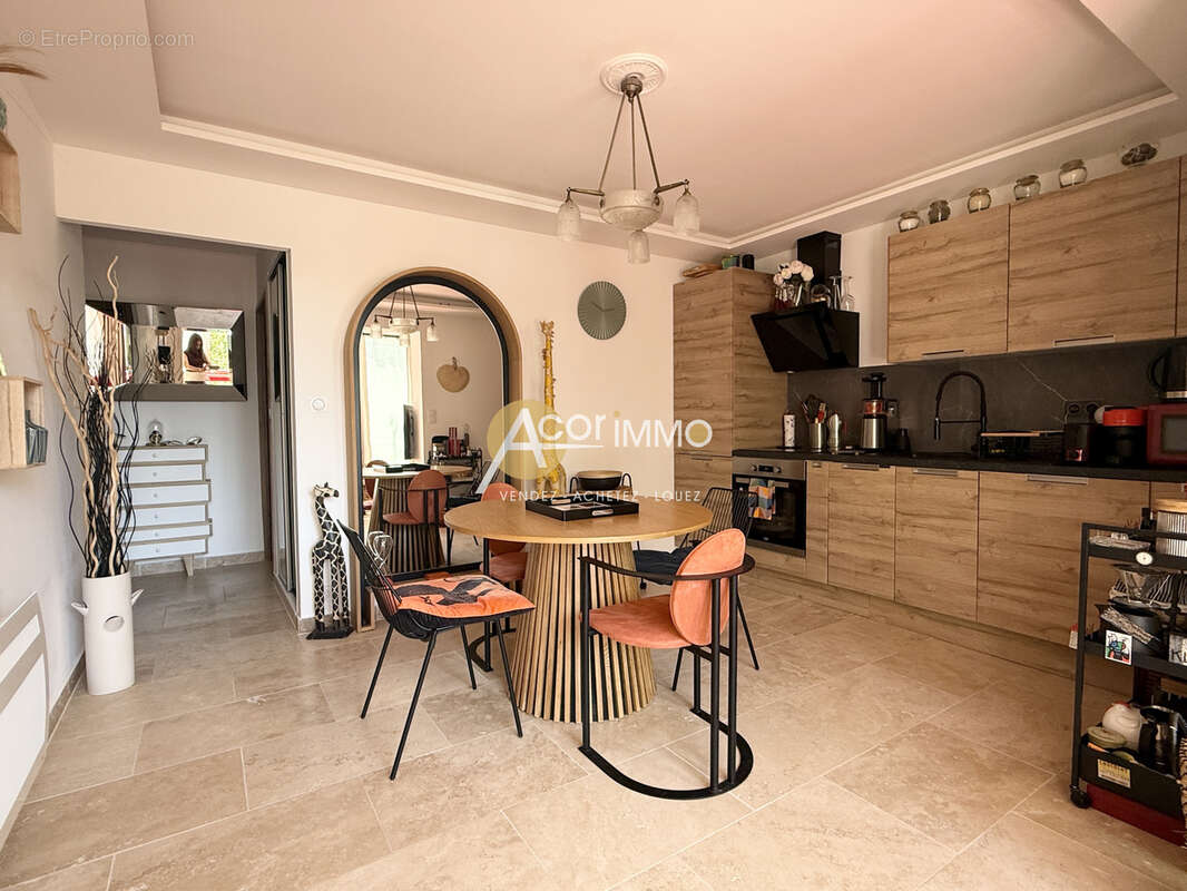 Appartement à SANARY-SUR-MER