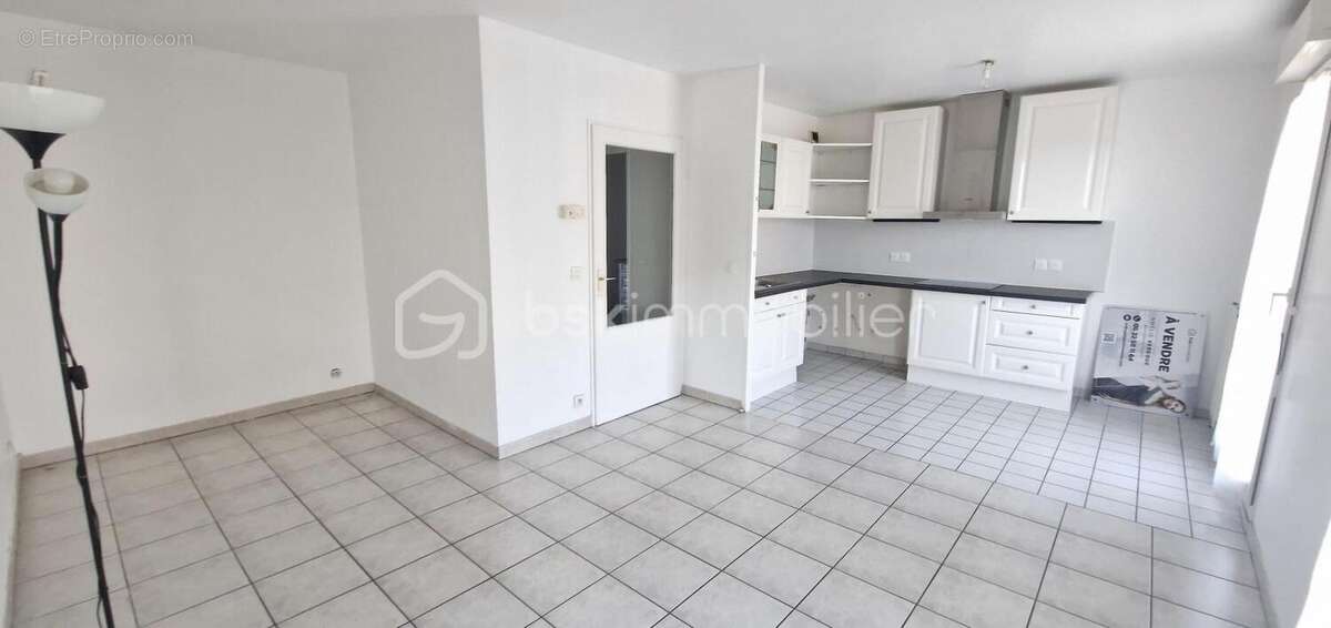 Appartement à BUSSY-SAINT-GEORGES