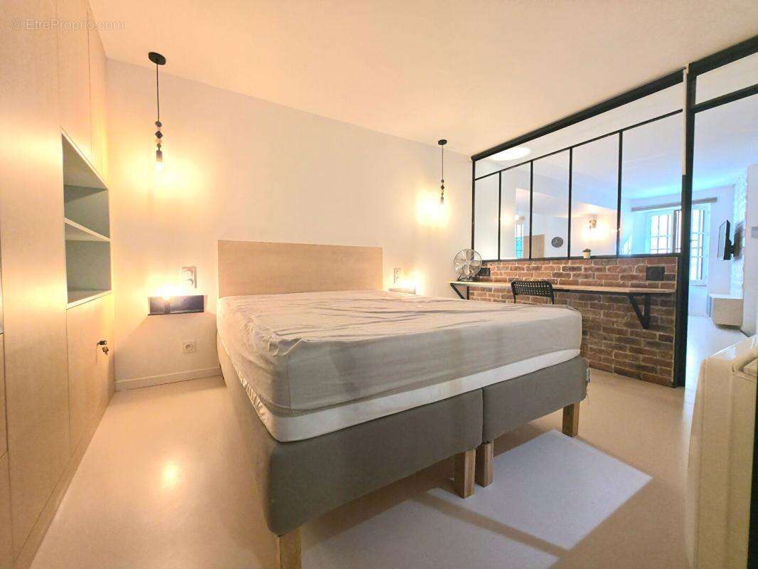 Appartement à LA VALETTE-DU-VAR