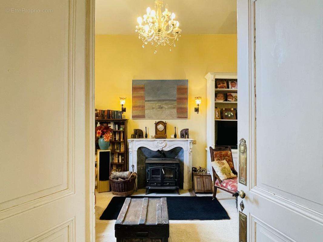 Maison à SAINTE-DODE