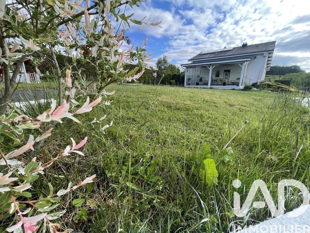 Photo 3 - Maison à VIVIER-AU-COURT