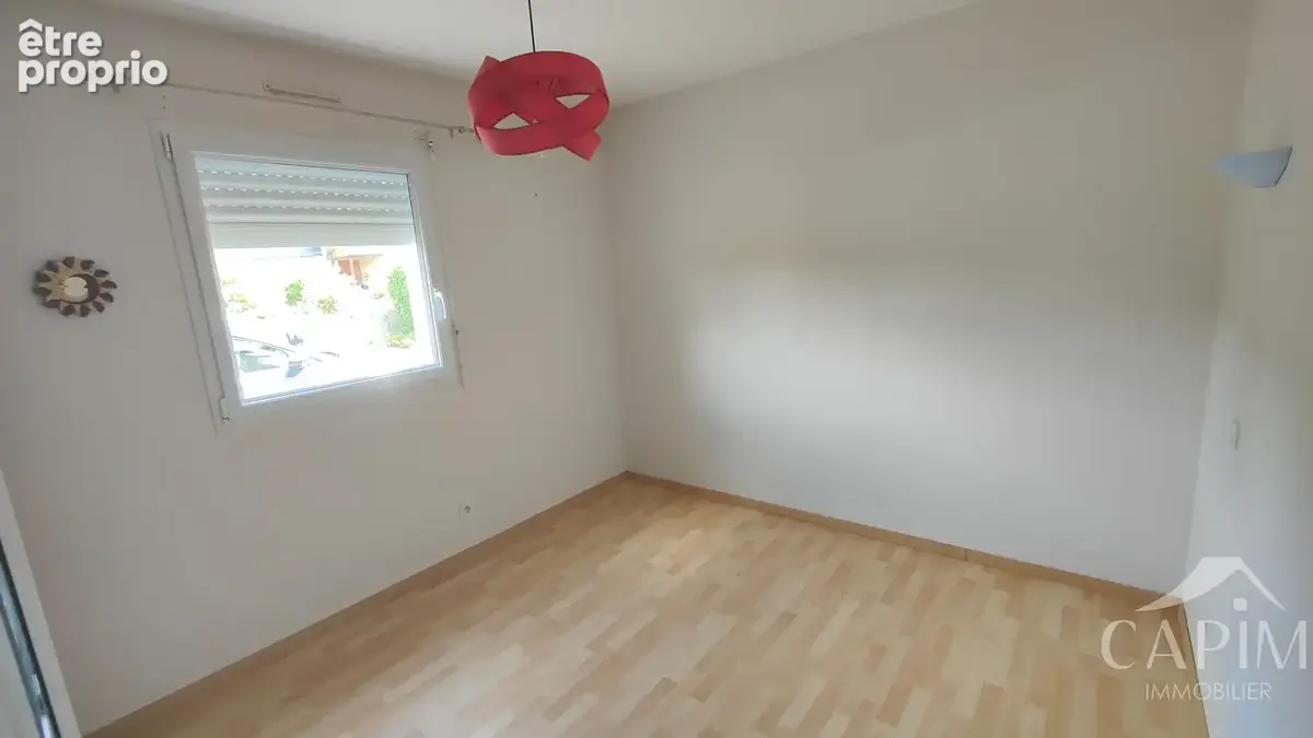 Maison Saint Marc Le Blanc 192 m2, 6 ch, PAC, chauffage au sol, terrain 3125m² - photo 8