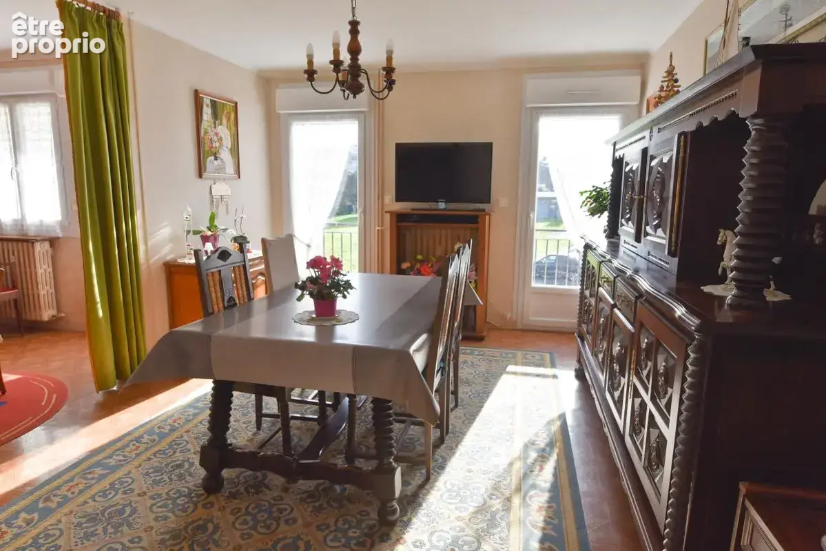 Appartement 70 m² à Laval  - photo 3