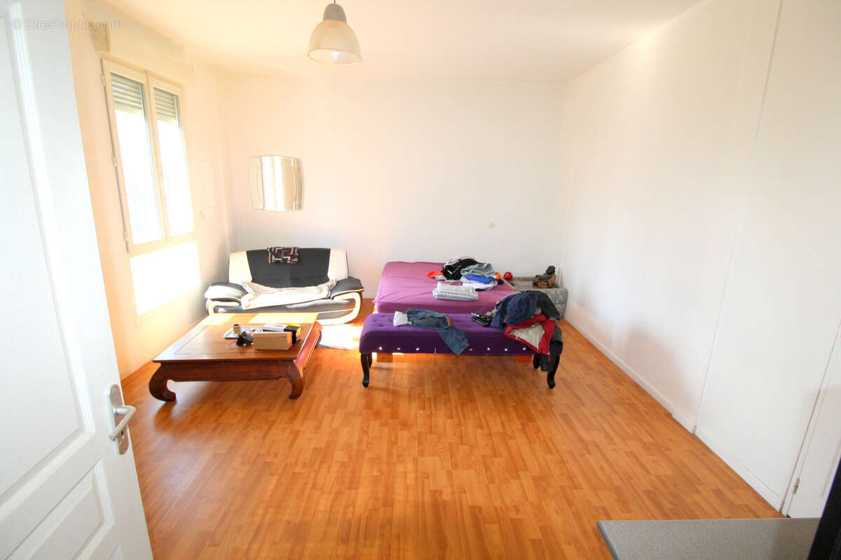 Appartement à FOUILLOY