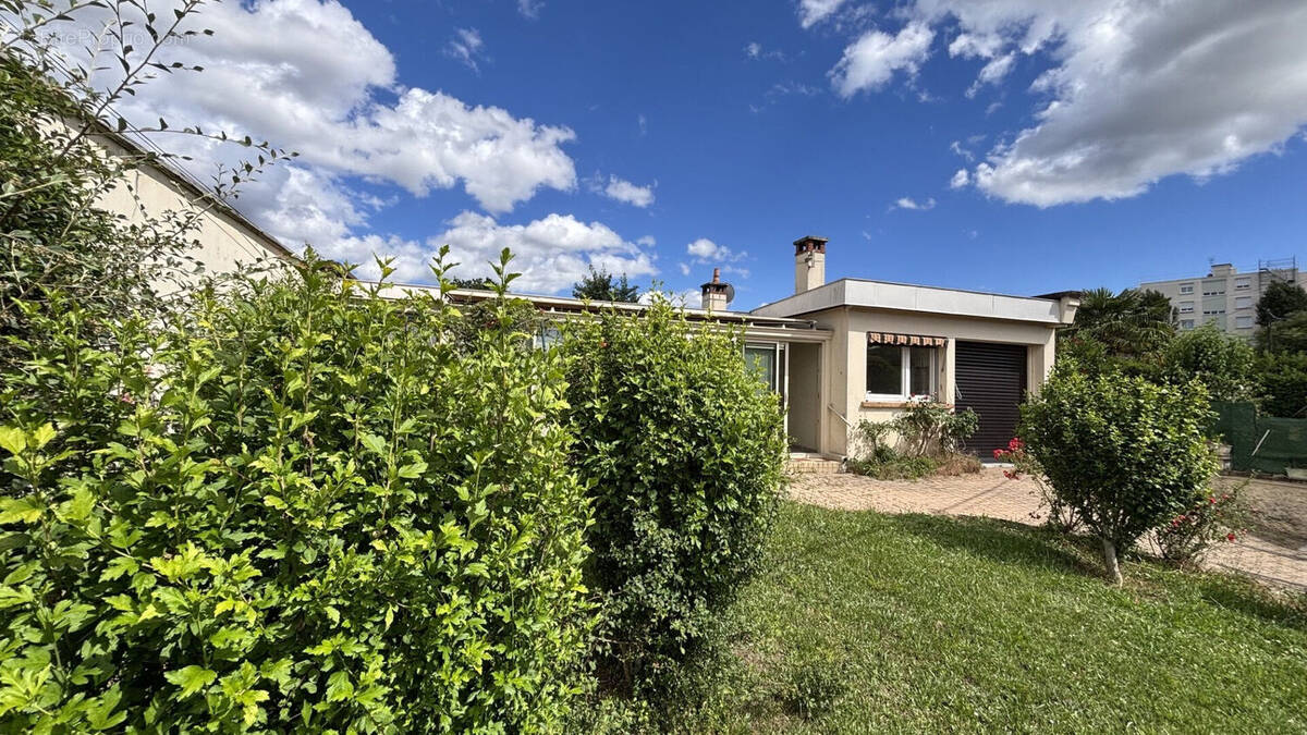 Photo 1 - Maison à VILLEFRANCHE-SUR-SAONE