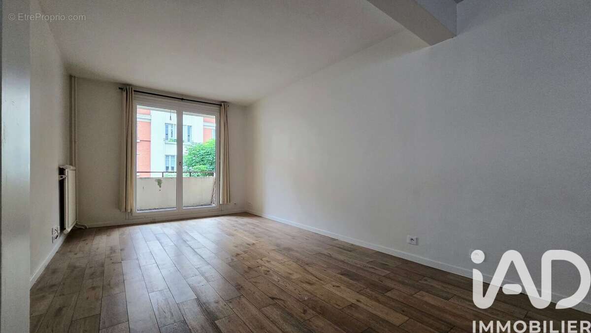 Photo 3 - Appartement à ASNIERES-SUR-SEINE