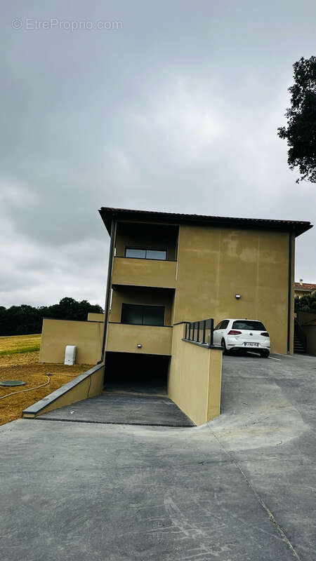 Appartement à L'ISLE-JOURDAIN