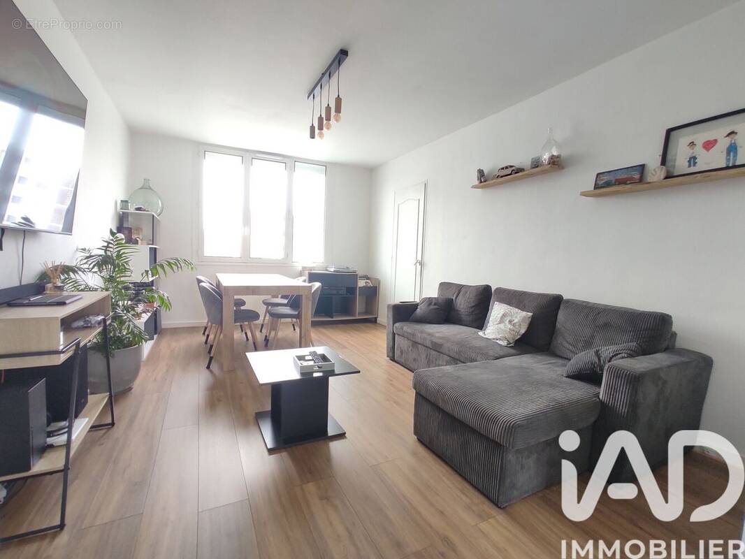 Photo 1 - Appartement à BOURG-LES-VALENCE