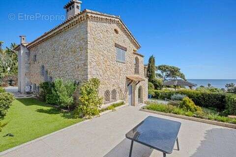 Maison à ANTIBES