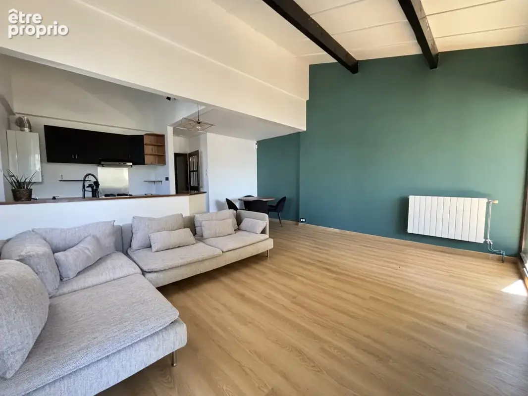 Appartement à SARTROUVILLE