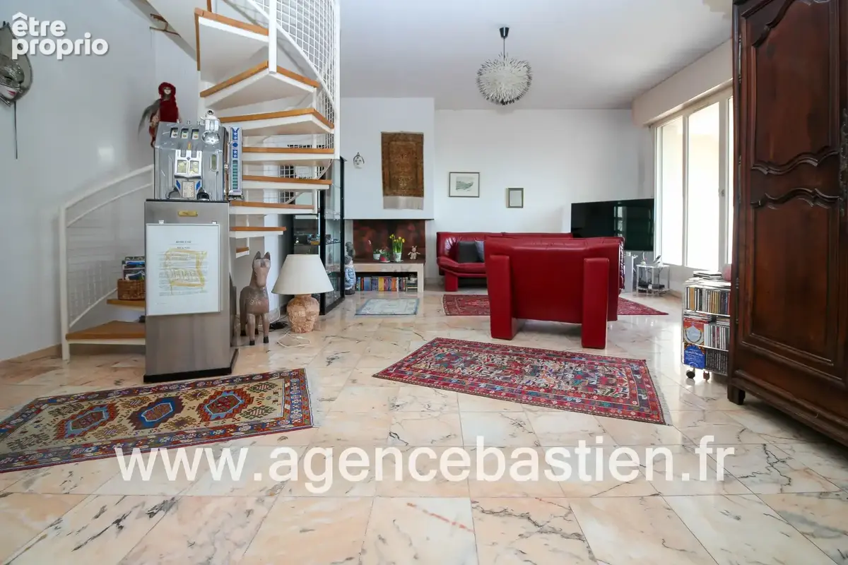 Vente - appartement 5 pieces en duplex - vue alpes - sauverny - 755.000 € - photo 2