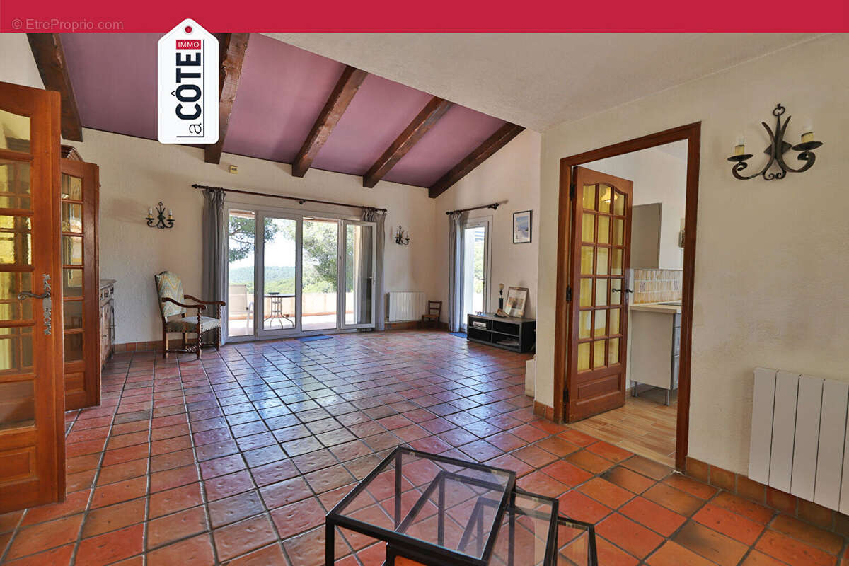 Maison à ENSUES-LA-REDONNE