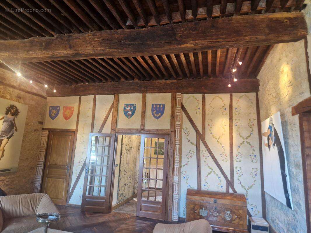 Maison de caractère  9 pièces, 217 m², Terrasson la Villedieu 24120 - photo 18