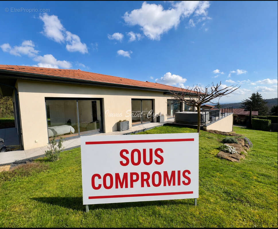 Maison à POLEYMIEUX-AU-MONT-D'OR