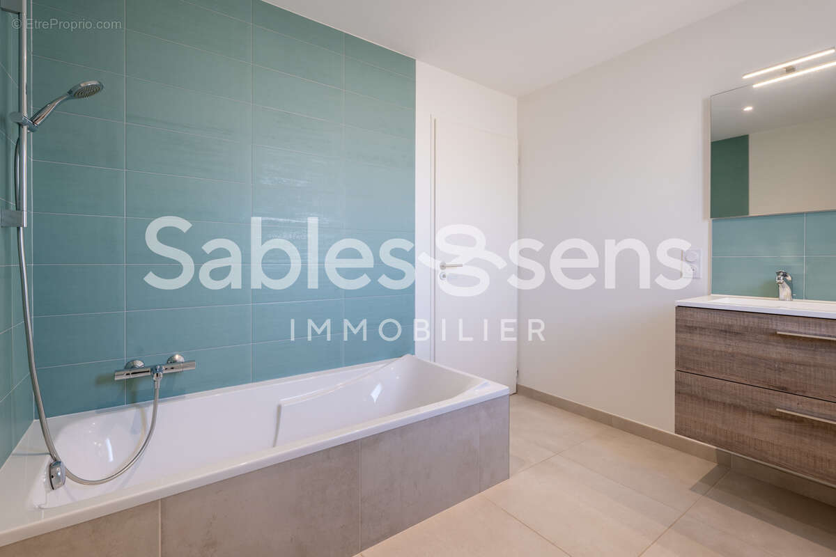 Maison à SAINTE-FOY