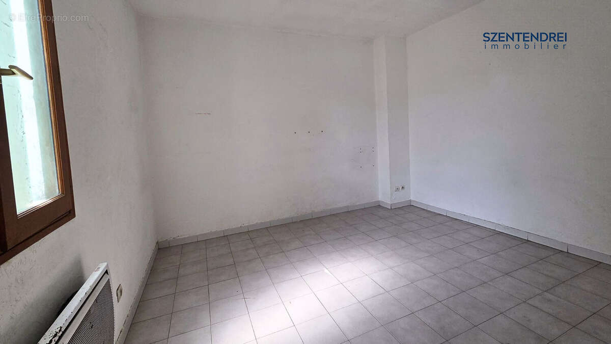 Appartement 46 m² à Sommieres  - photo 3