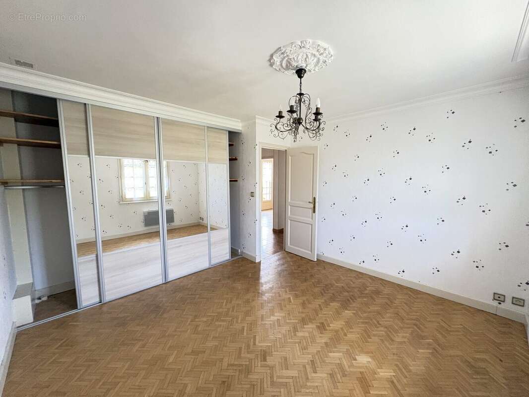 Maison à SAINT-PRIVAT