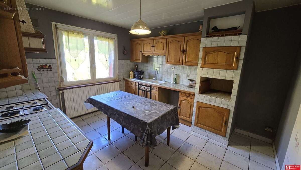 Maison à SAINT-NABORD