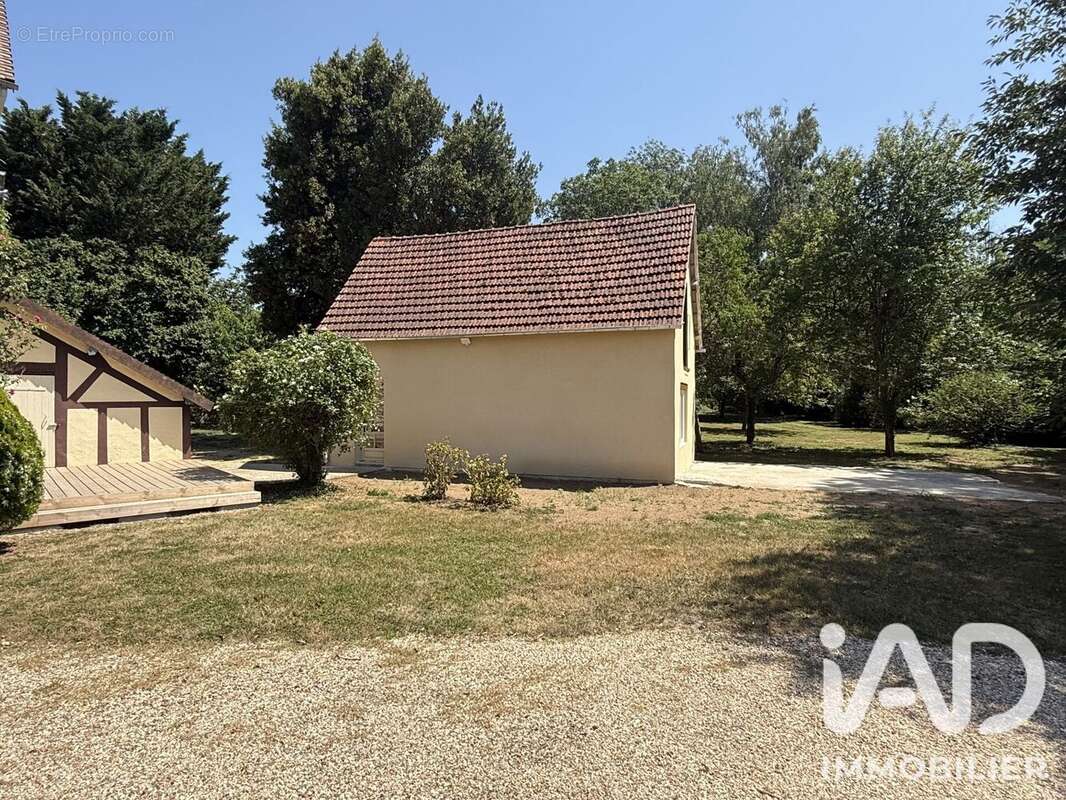 Maison 187 m² à Le Vaudreuil  - photo 4