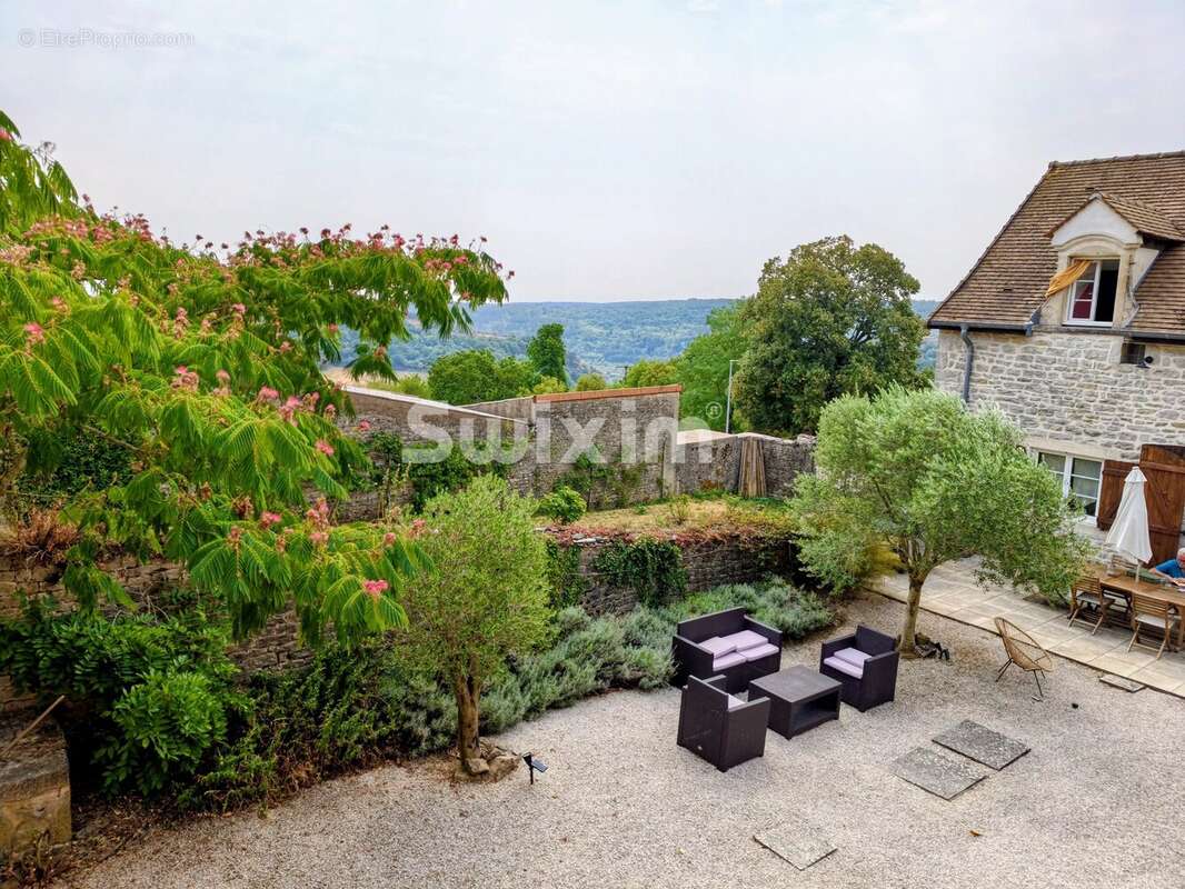 Maison de village en pierre - photo 10