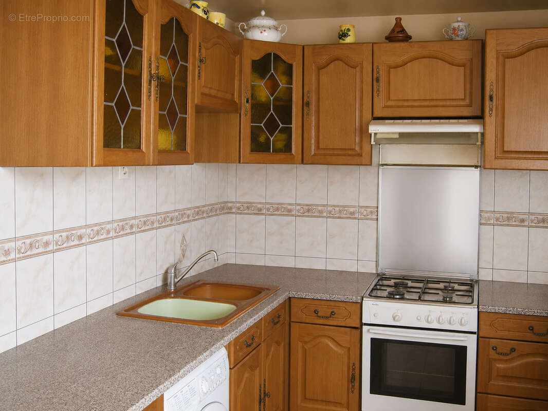 Appartement T4 de 85 m2 avec balcon   Saint-Étienne (Montreynaud) - photo 2