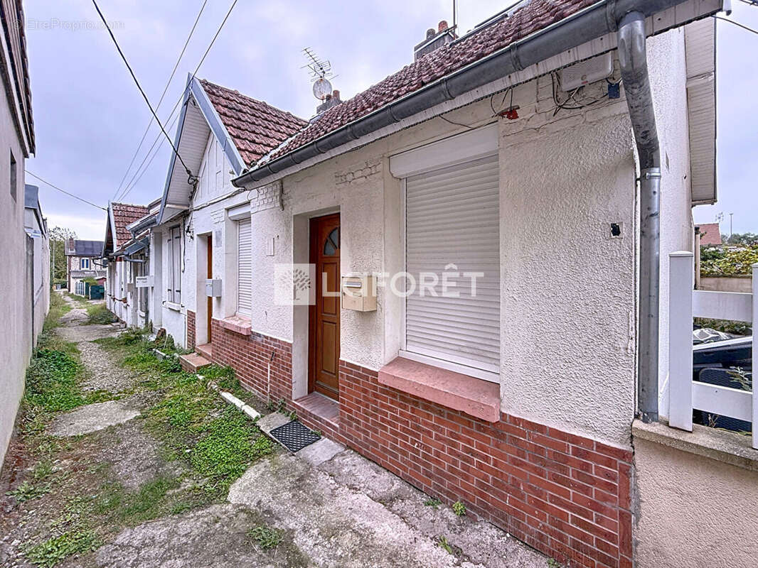 Maison à PETIT-COURONNE