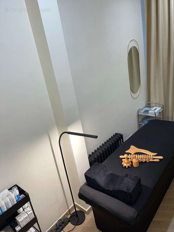 Commerce à ENGHIEN-LES-BAINS