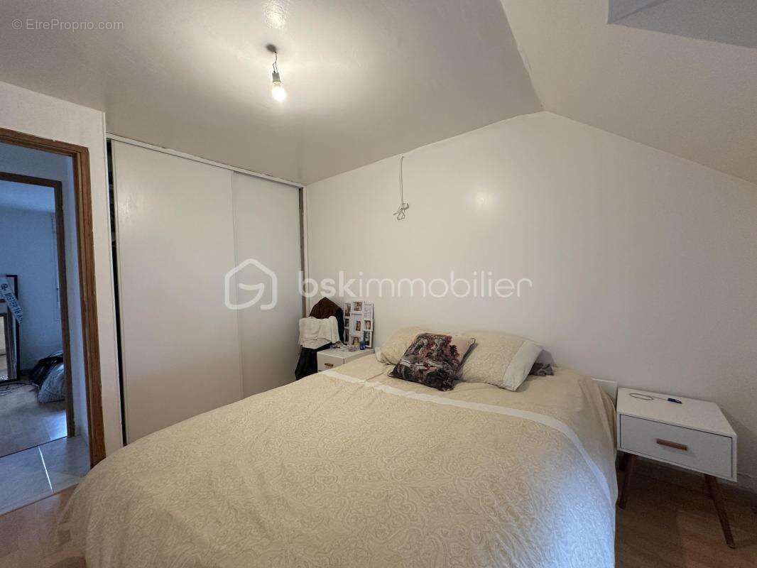 Maison familiale de 87 m² avec cour – Cannes-Écluse (77130) - photo 7
