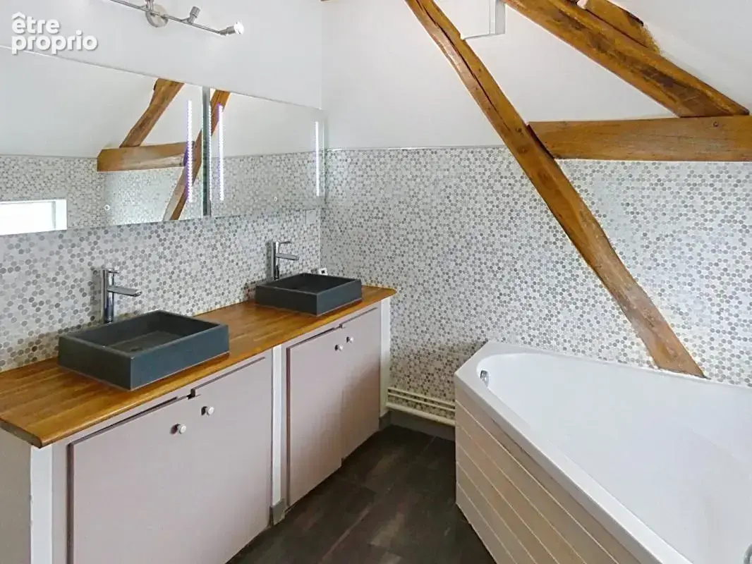 Propriété  coup de coeur 300 m² - photo 9