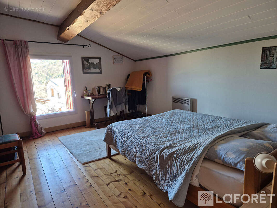 Maison Escaro avec jardin et dépendance - photo 13