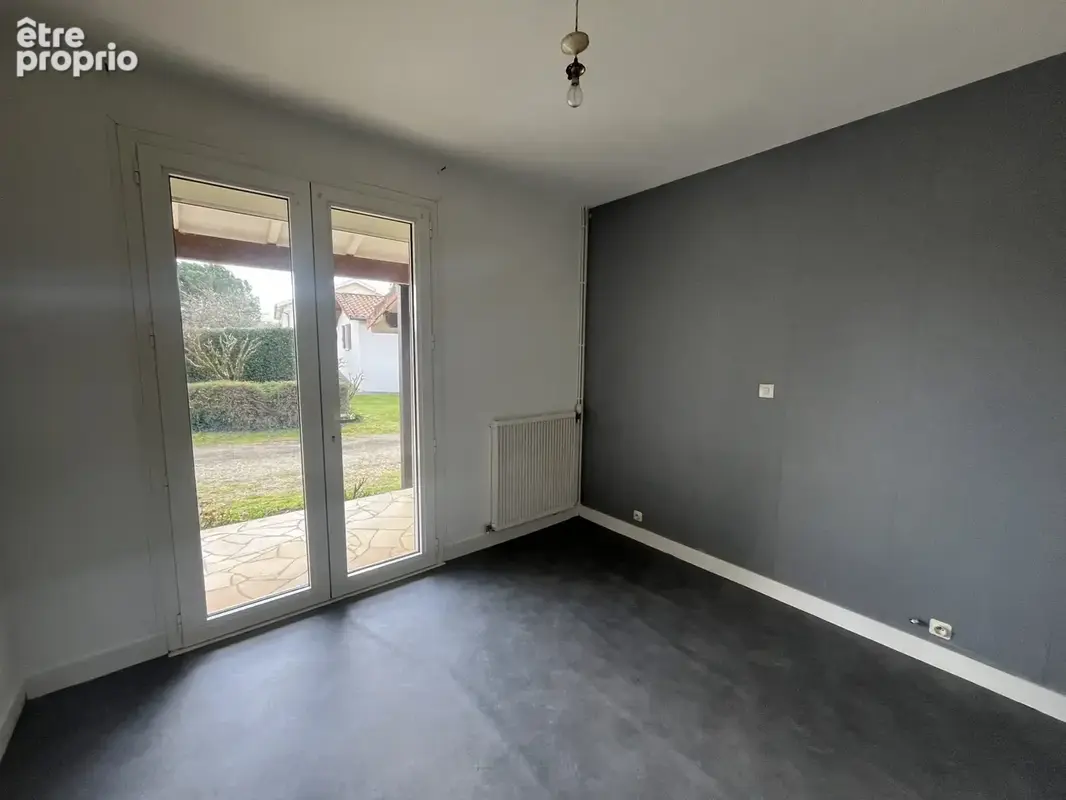 Maison 6 pièces 102 m² à vendre à Chasseneuil-Sur-Bonnieure (16260) - photo 6