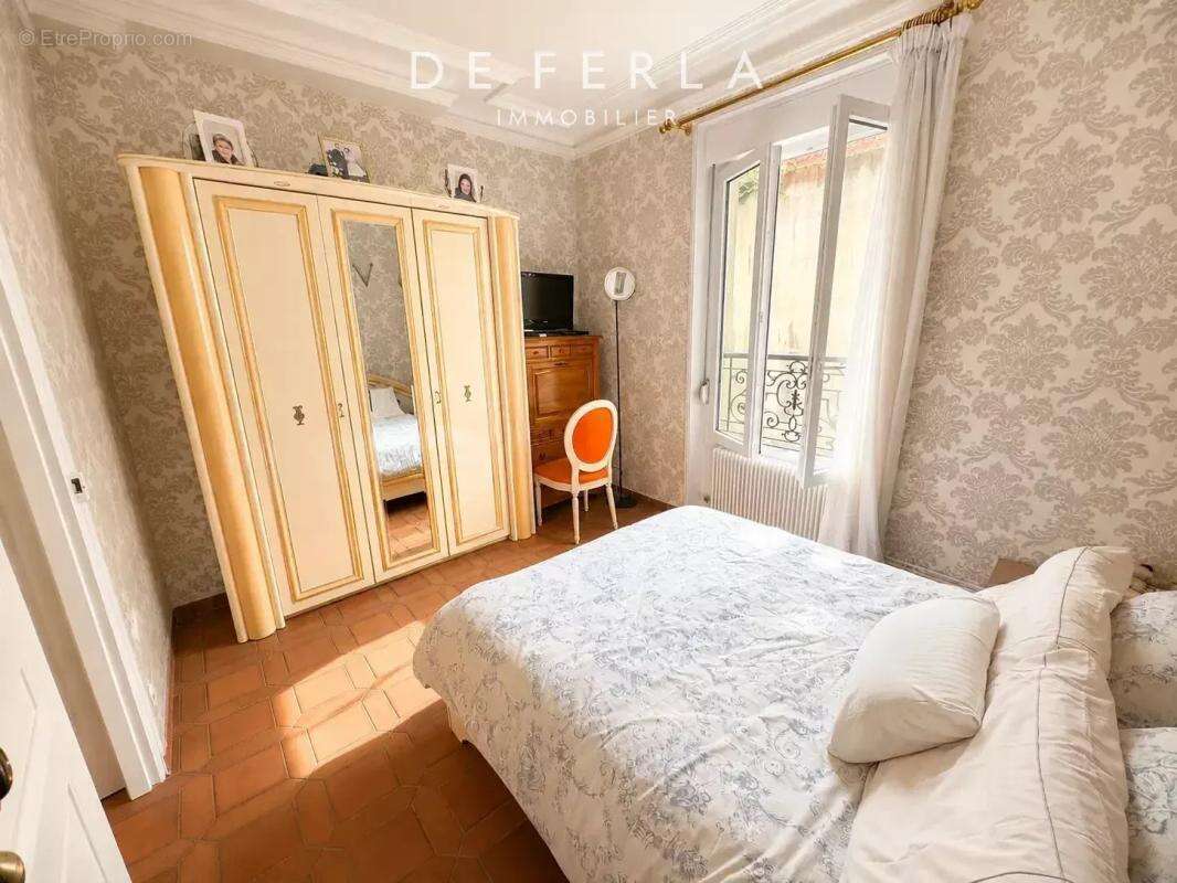 Appartement à PARIS-4E