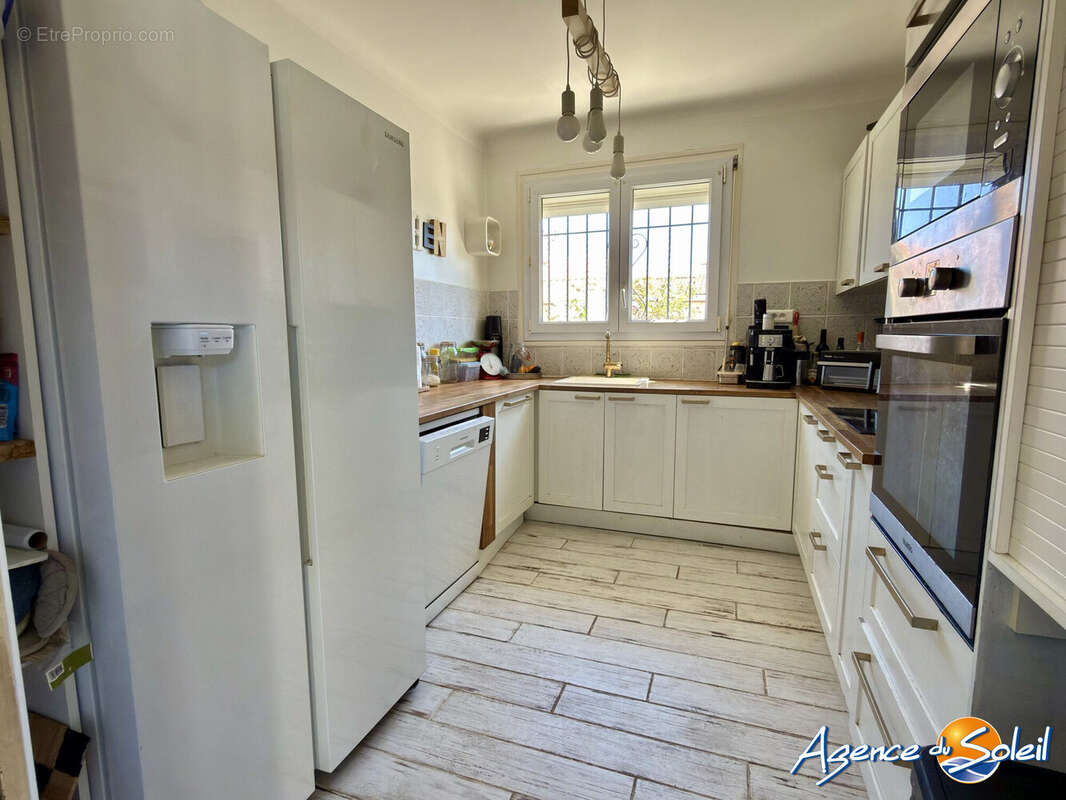 Maison 95 m² à Saint-Cyprien  - photo 2