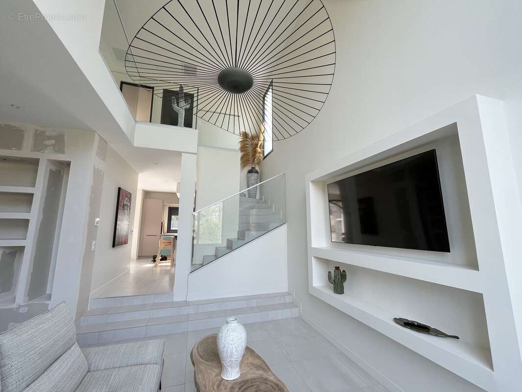 Maison à SALLEBOEUF