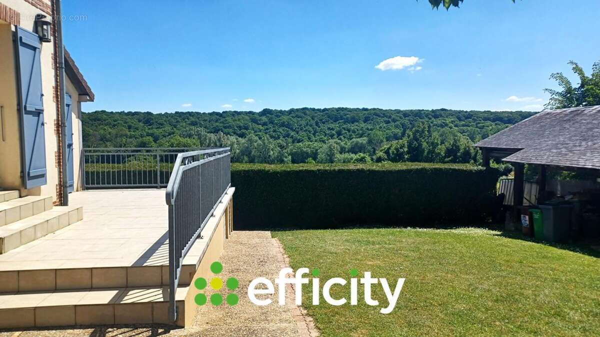 Maison 141 m² à Saint-Denis-Le-Ferment  - photo 17