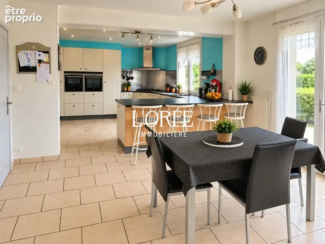 Maison de ville renovee - 140m2 - 3 chambres - jardin - garage - photo 4