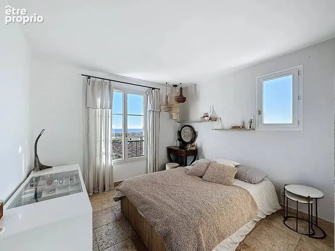 Villeneuve-Loubet/Biot – Villa contemporaine vue mer, piscine privée, résidence sécurisée - photo 25
