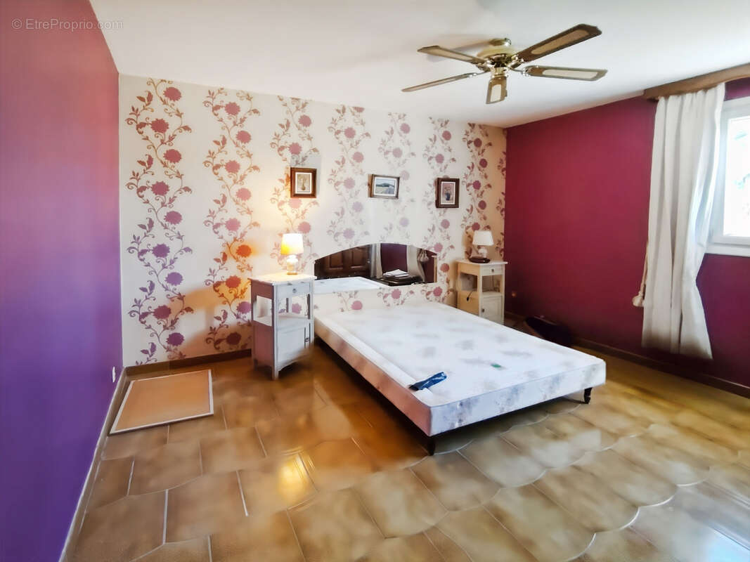 Maison à PONT-SAINT-ESPRIT