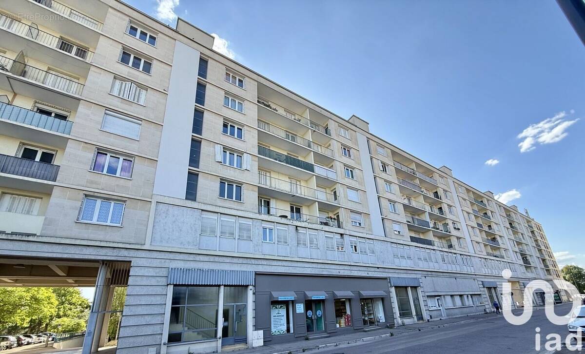 Photo 1 - Appartement à TROYES