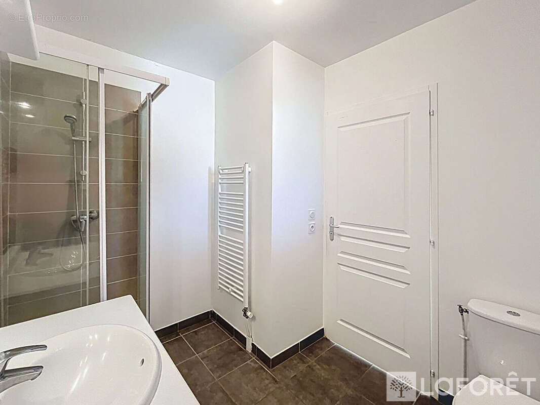 Appartement à CERNY