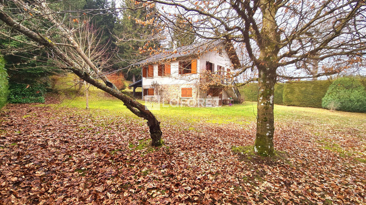 Maison à CHENEREILLES