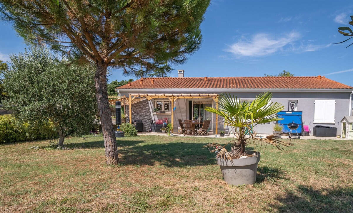 Maison à FRANCESCAS